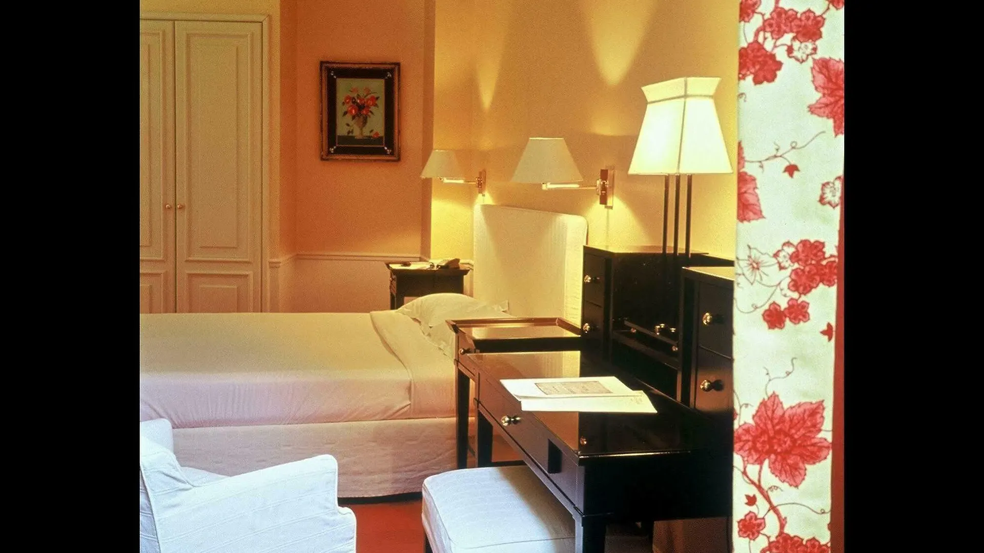 Hotel Le Lavoisier & Spa Paris 4*,