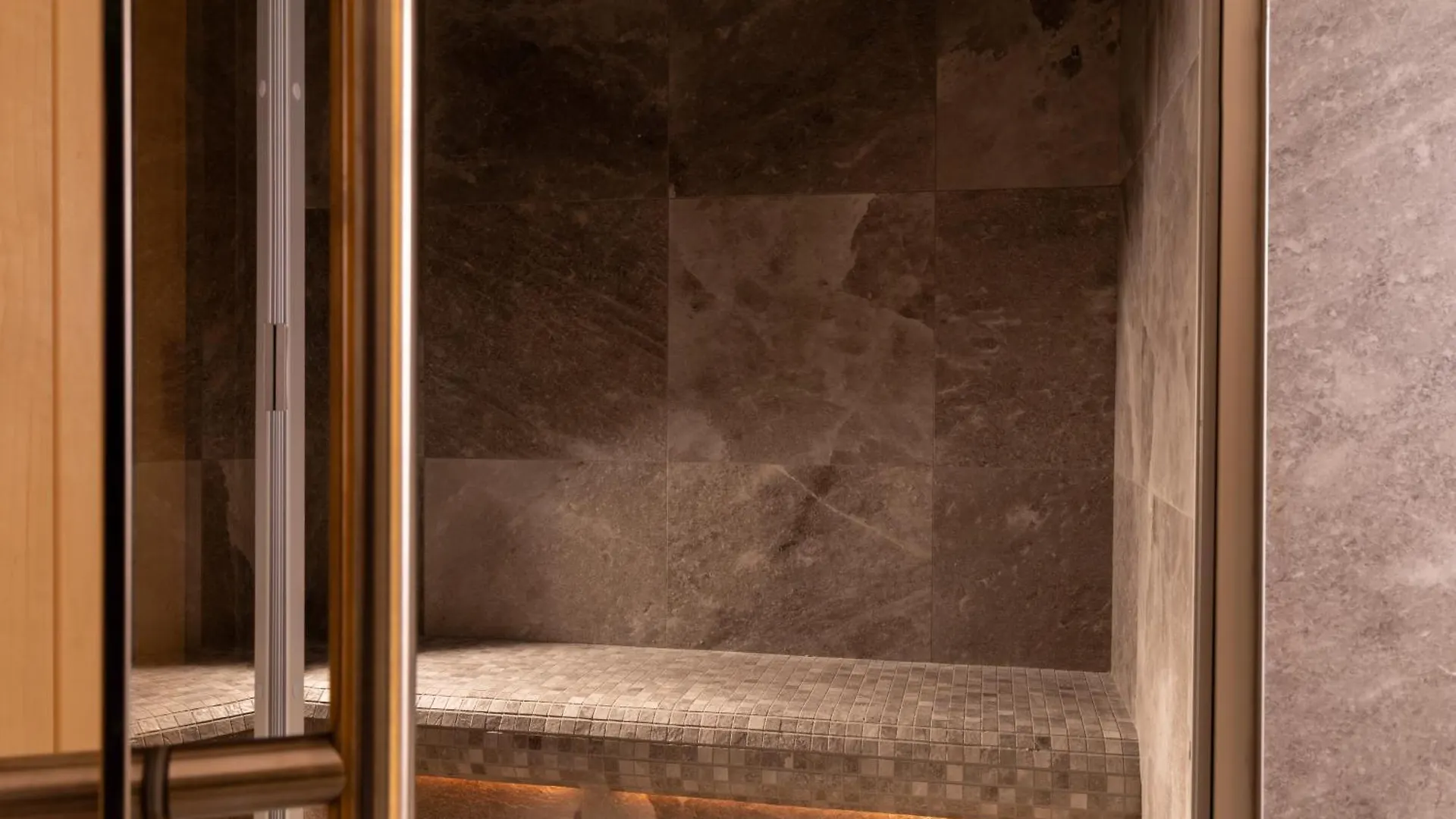 Hotel Le Lavoisier & Spa Paryż Francja